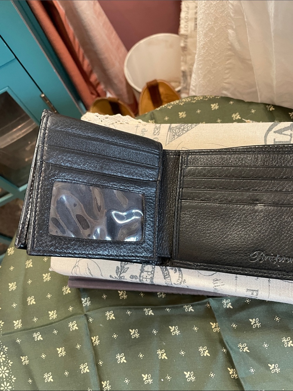Vintage Croc-Embossed Brighton Wallet with DecorativeSilver tone Hardware - Picture 9 of 11